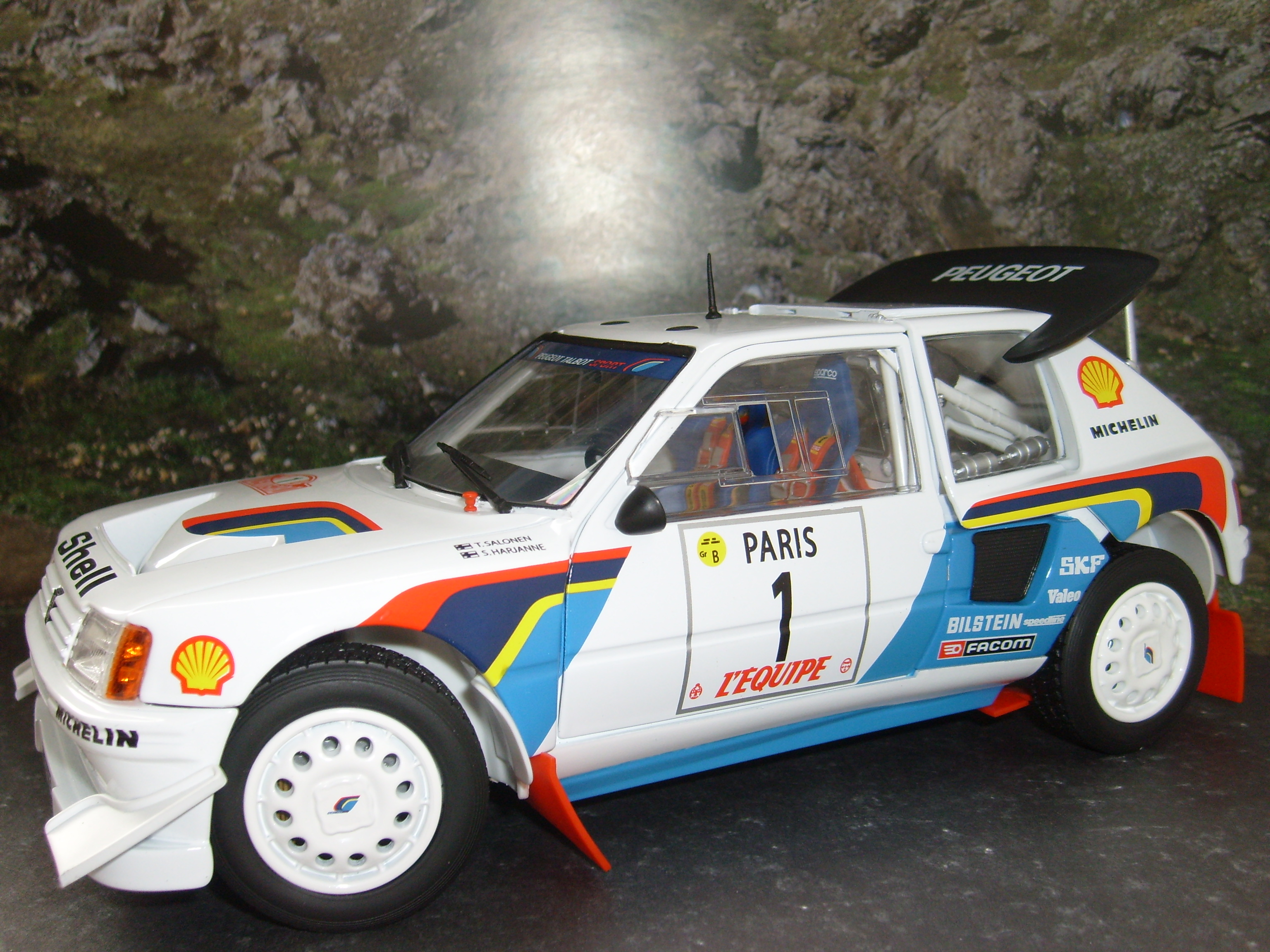 PEUGEOT 205 T16 RALLYE